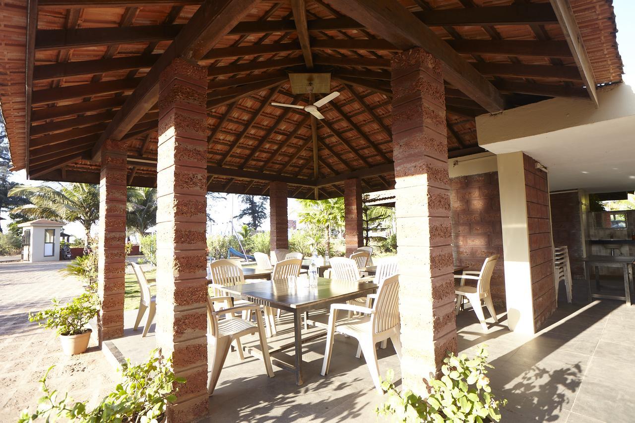 Sagar Sawali Beach Resort Karde Dāpoli Exterior foto