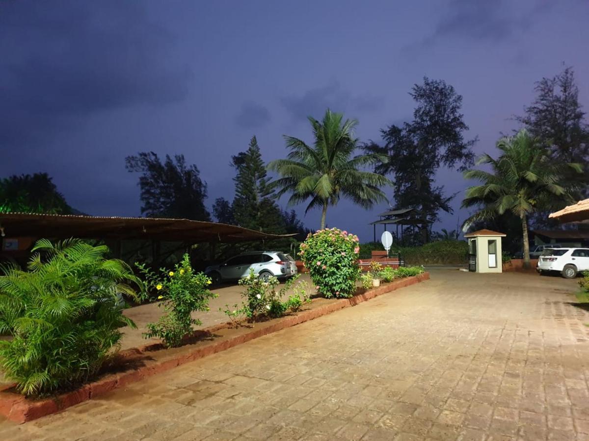 Sagar Sawali Beach Resort Karde Dāpoli Exterior foto
